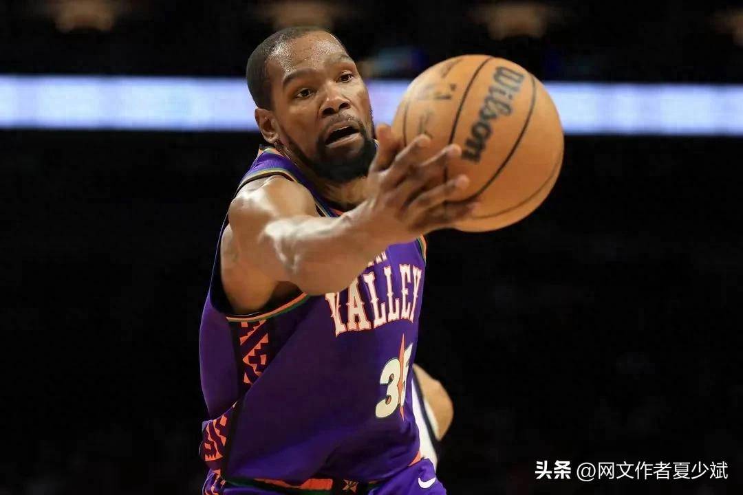 杜兰特重要时刻夺冠,DWG带队取胜! 杜兰特重要时刻夺冠,DWG带队取胜!