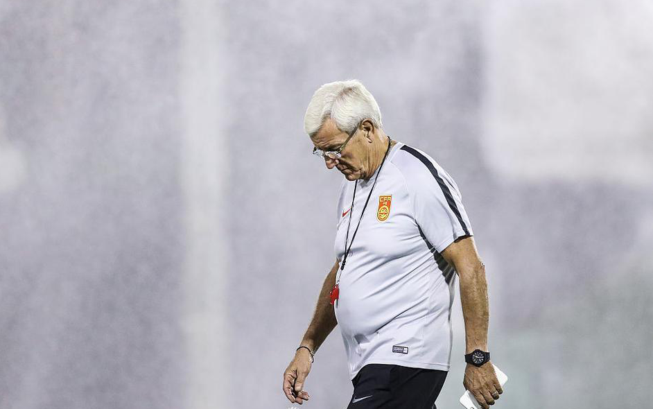 关于亚洲杯最后时刻走向成谜,西班牙国家队临场应变,赛场秩序良好,球探报告显示潜力的信息 关于亚洲杯最后时刻走向成谜,西班牙国家队临场应变,赛场秩序良好,球探报告显示潜力的信息